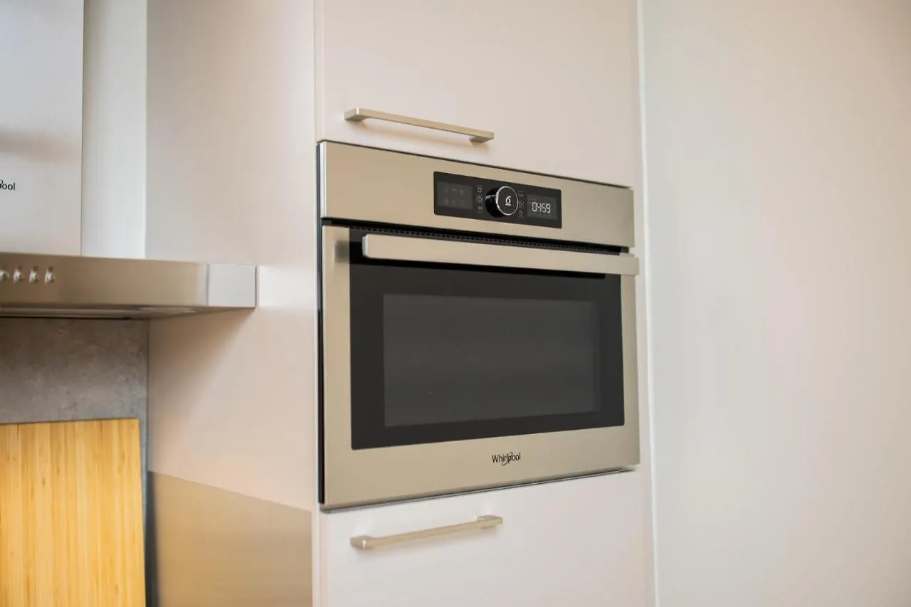 Breathtaking 3 Bedroom Apartment Pk6B Rotterdam